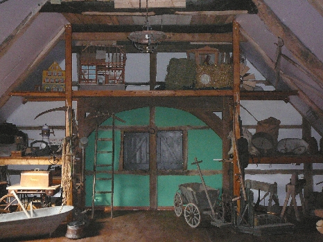 Museum Altes Handwerk und Haushaltsgerte im Dachgeschoss 1